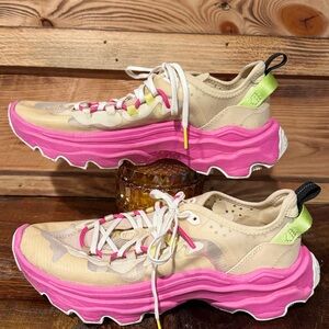 Sorel Kinetic Breakthru Tech Sneaker